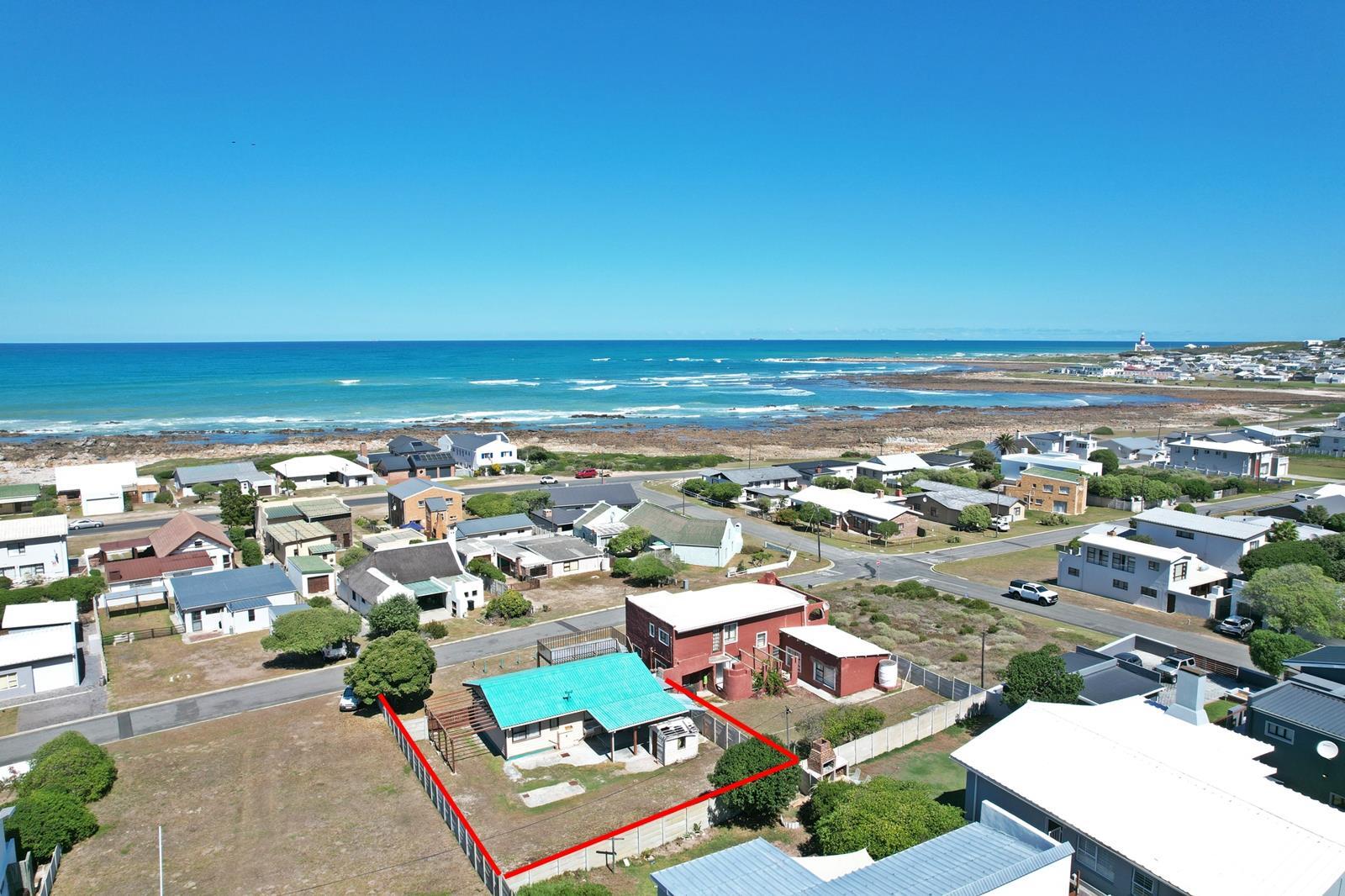 3 Bedroom House in Agulhas