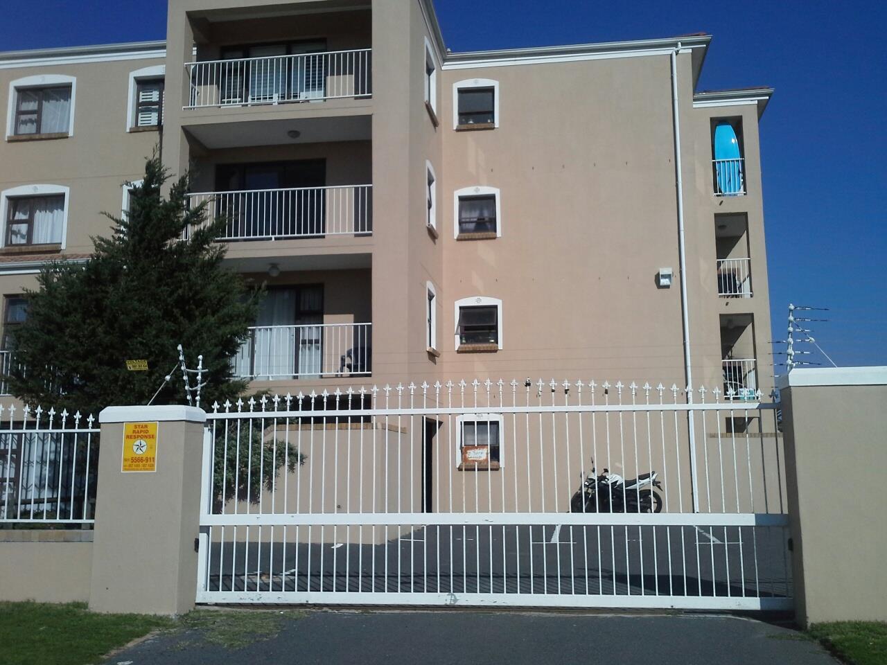 1 Bedroom Apartment in Bloubergrant