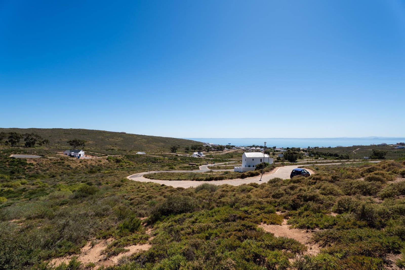 425 m² Land available in St Helena Views