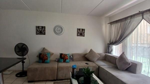 2 Bedroom Townhouse in Rosettenville