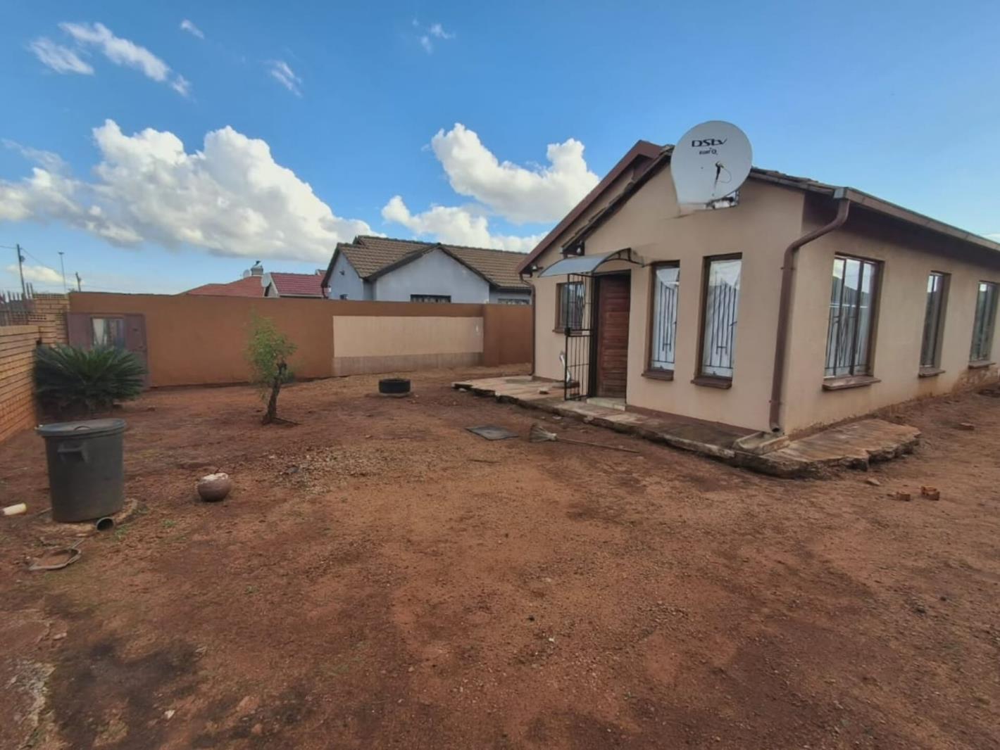 3 Bedroom House in Vosloorus
