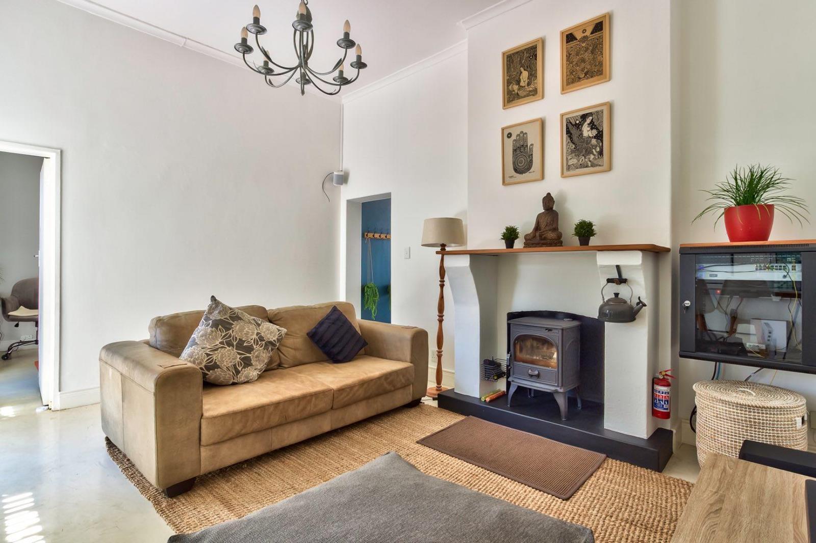 2 Bedroom House in Woodstock
