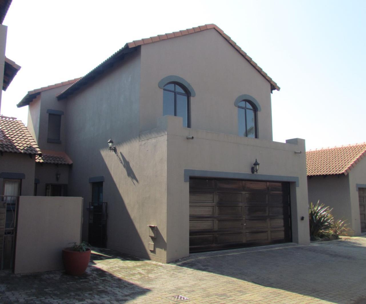 3 Bedroom Townhouse in Eco Park Estate