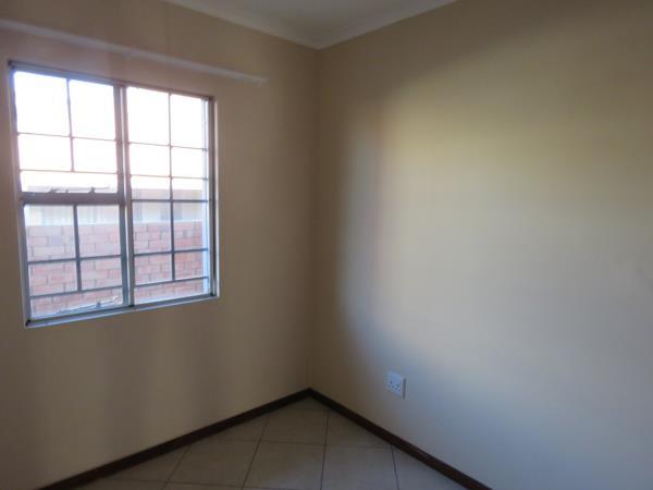 3 Bedroom House in Noordwyk