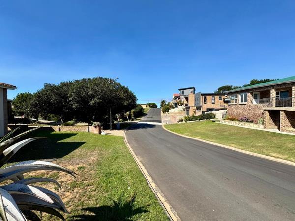 3 Bedroom House in Stilbaai Wes