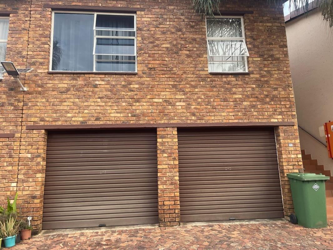 2 Bedroom Townhouse in Glen Marais