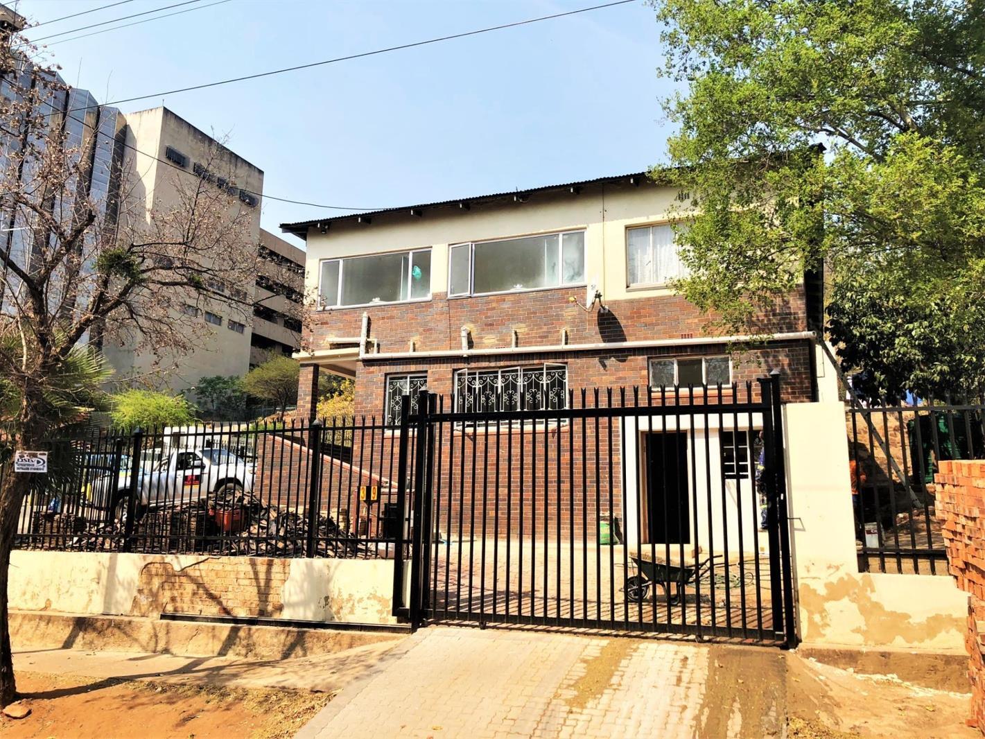 Studio Apartment in Capital Park