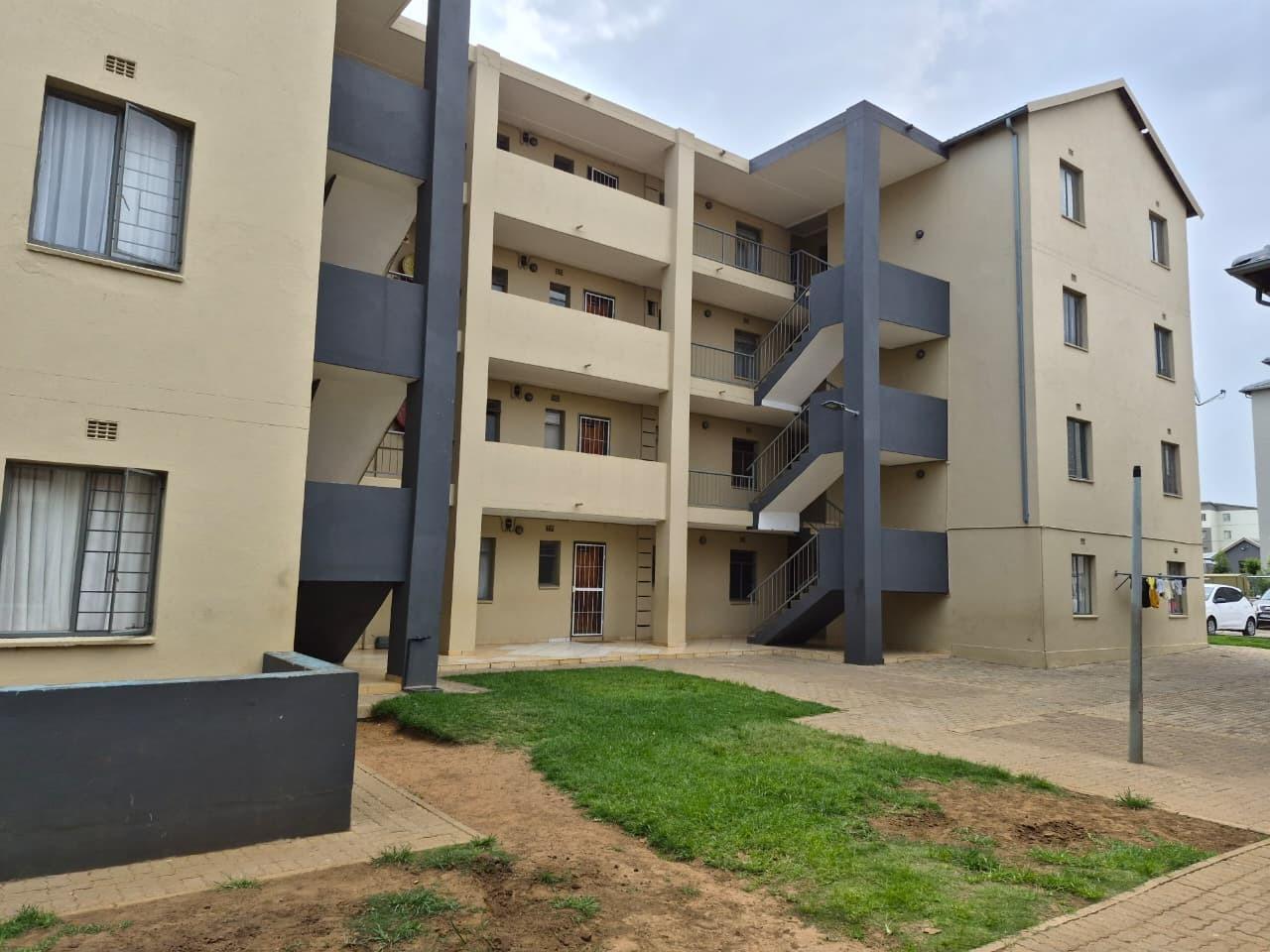 3 Bedroom Apartment in Jabulani