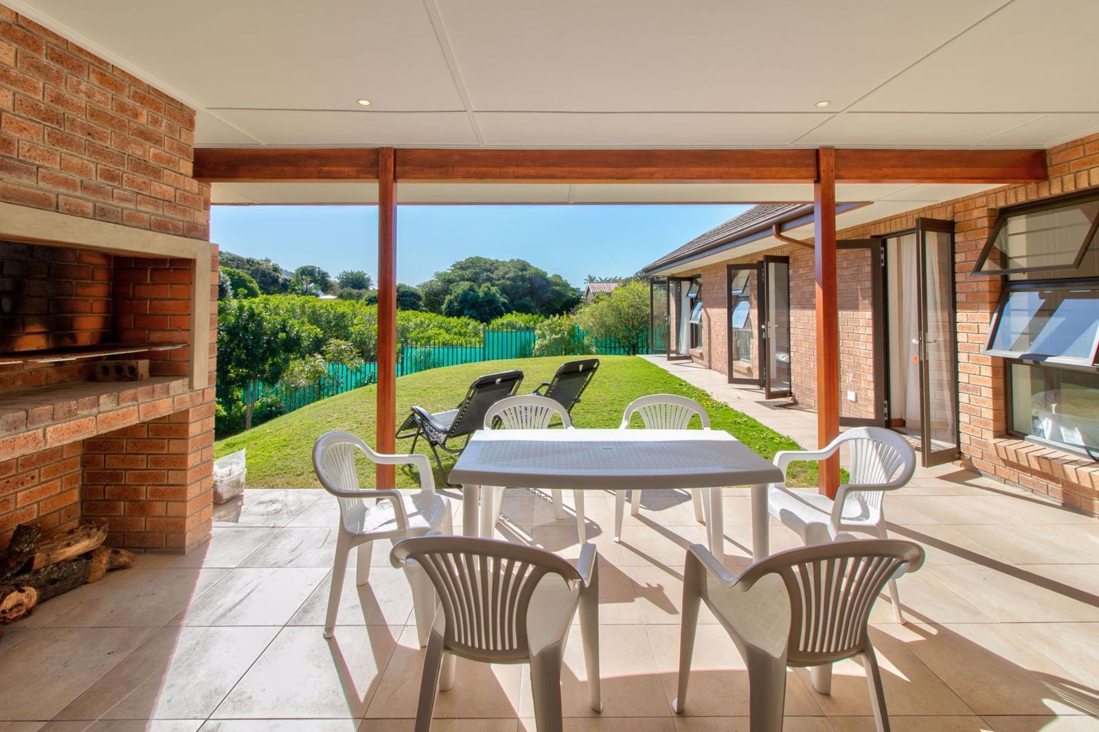 4 Bedroom House in Kenton On Sea