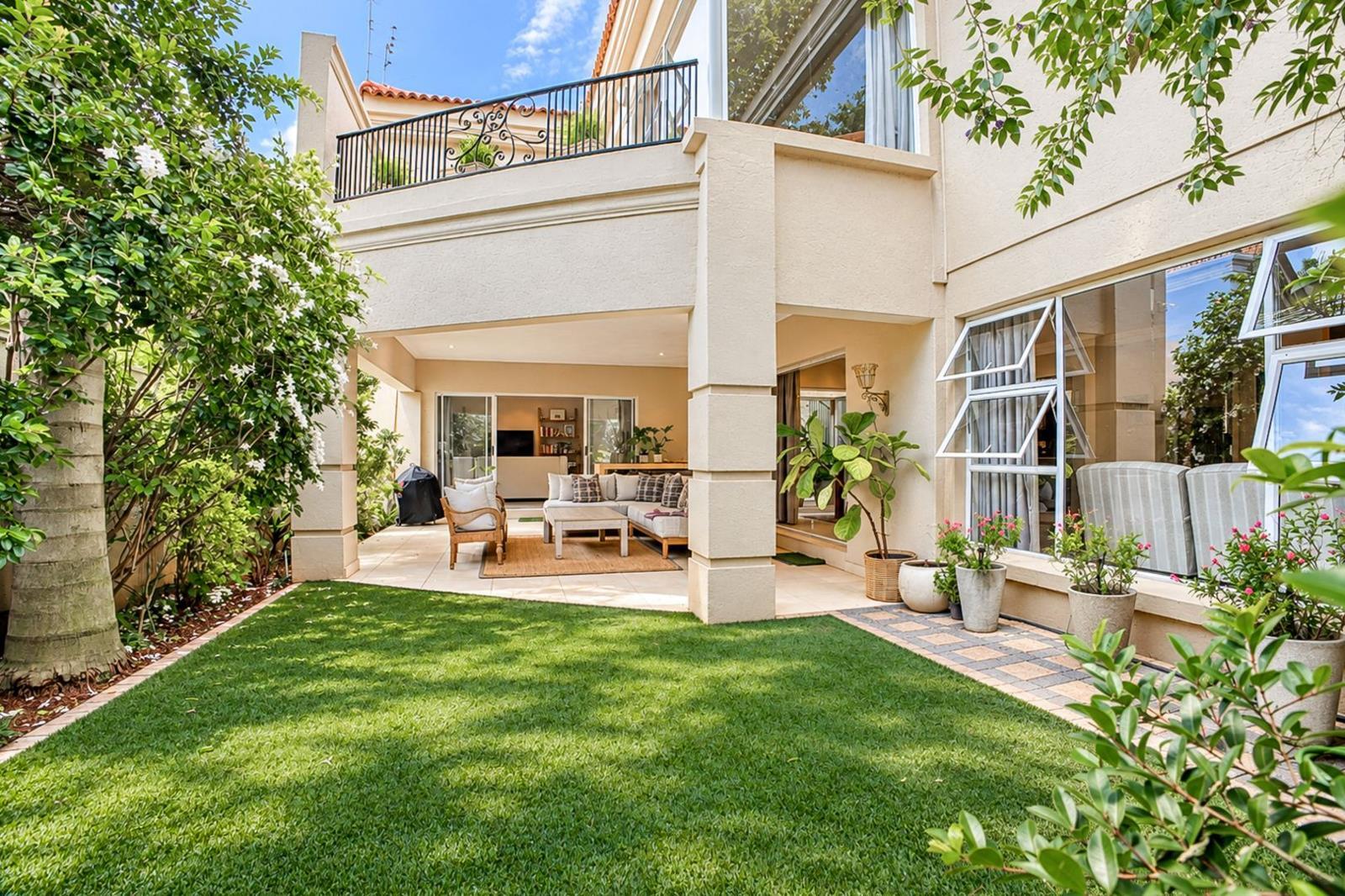 3 Bedroom House in Melrose Estate