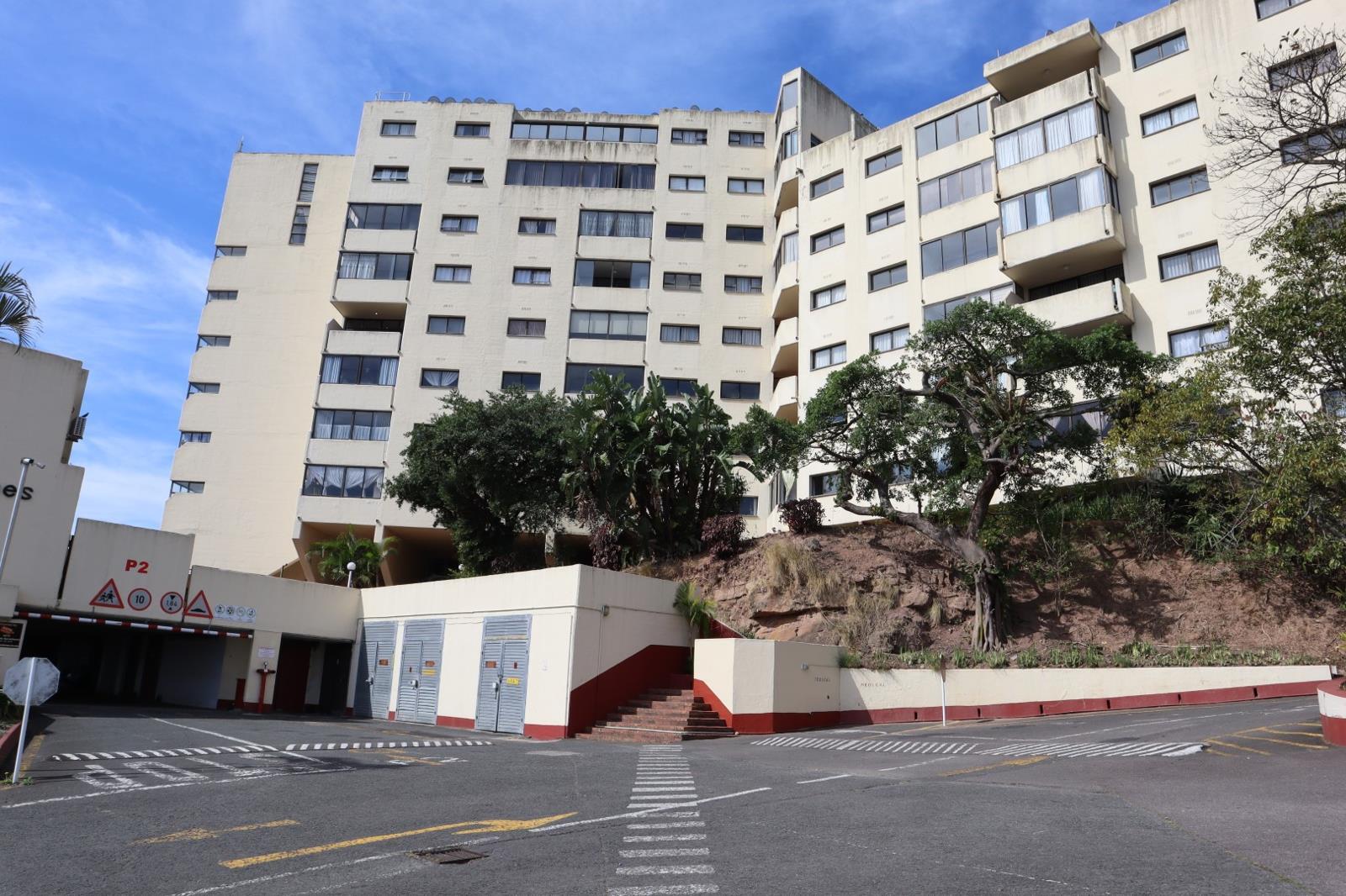 3 Bedroom Flat in Paradise Valley