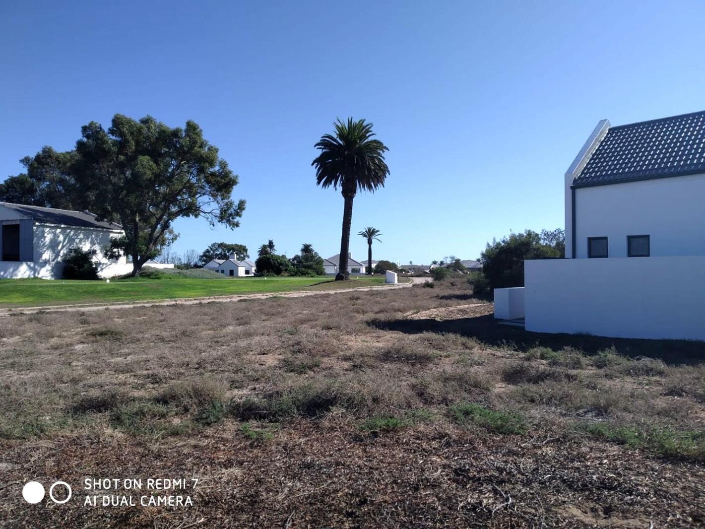 566 m² Land available in Shelley Point