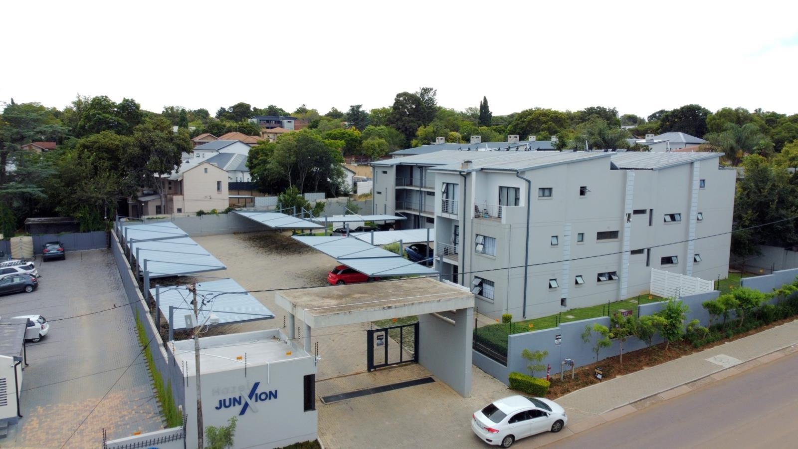 2 Bedroom Apartment in Menlo Park