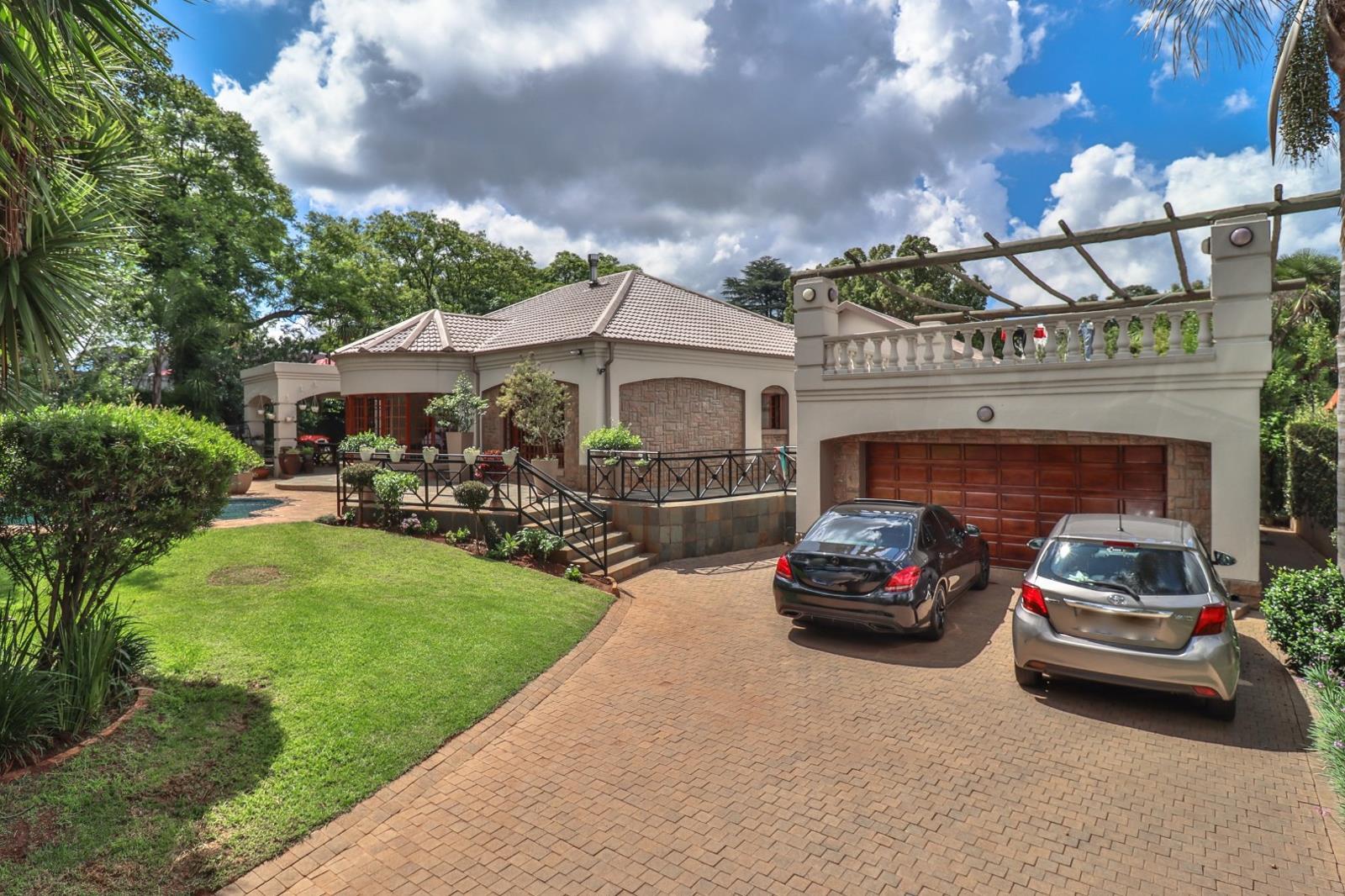 5 Bedroom House in Greenside
