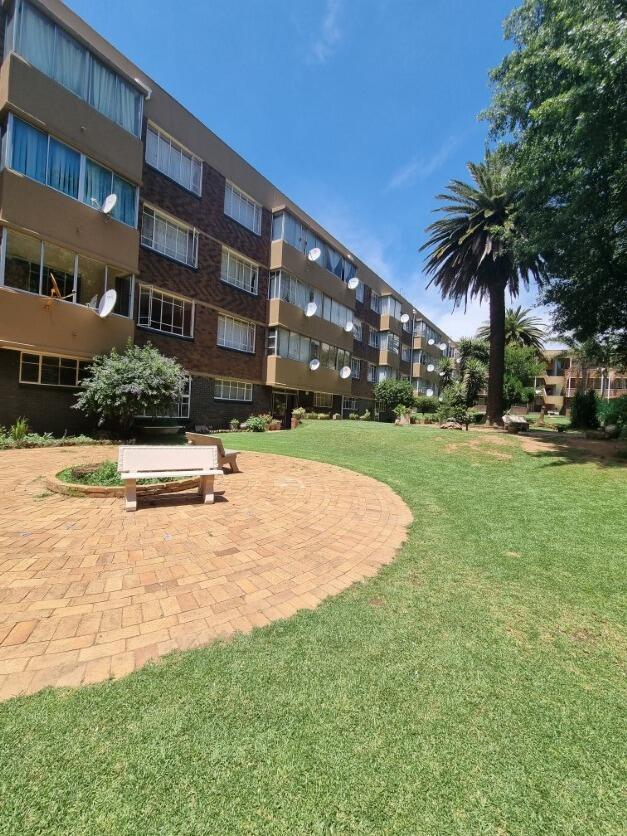 2 Bedroom Townhouse in West Turffontein