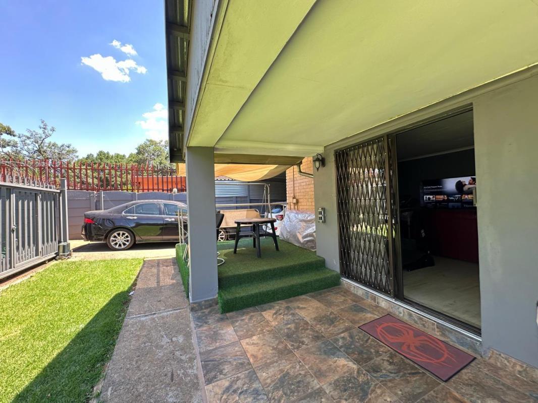 3 Bedroom House in Klopperpark