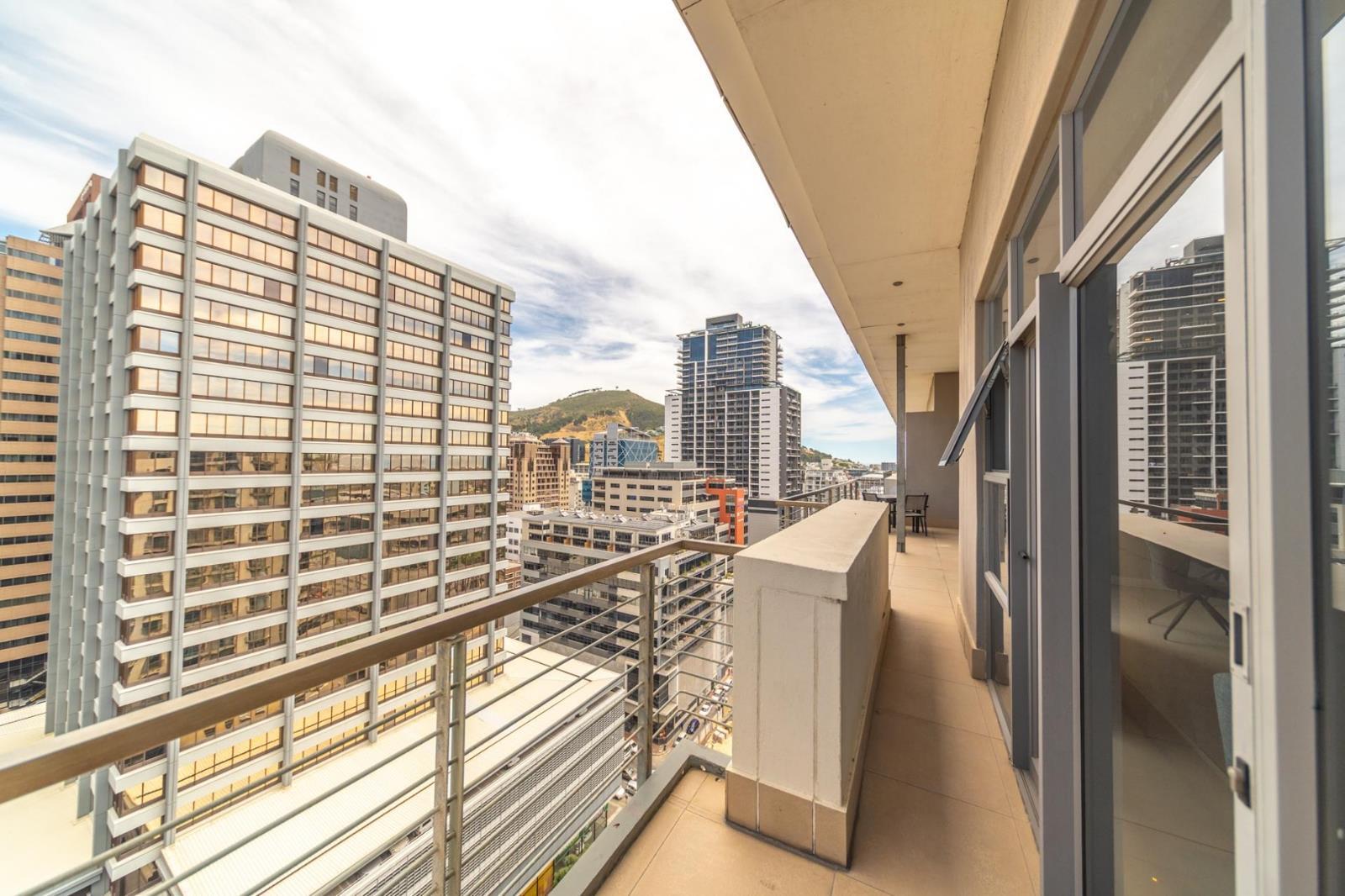 2 Bedroom Apartment in Cape Town City Centre