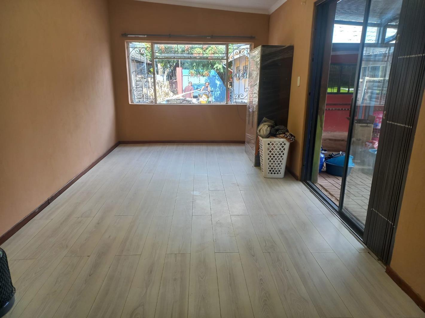 1 Bedroom Apartment in Franklin Roosevelt Park