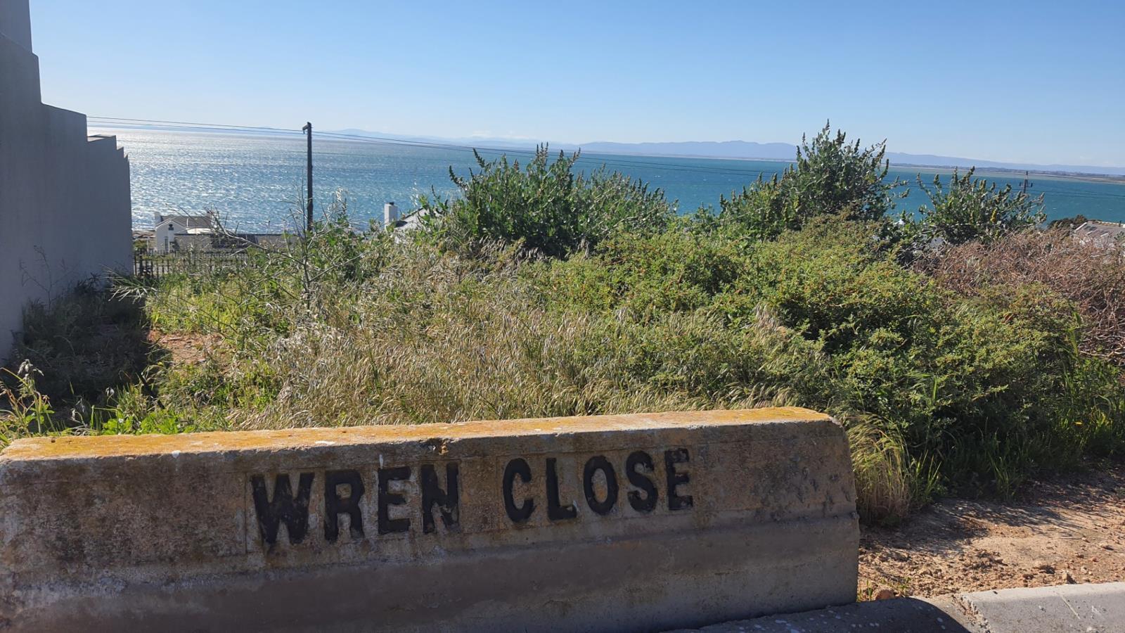 409 m² Land available in St Helena Views