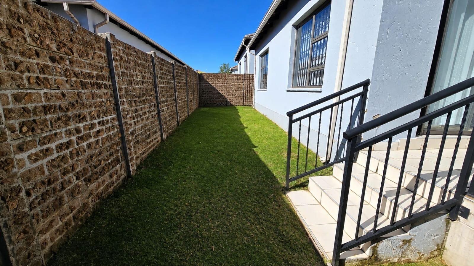 3 Bedroom Townhouse in Parkrand