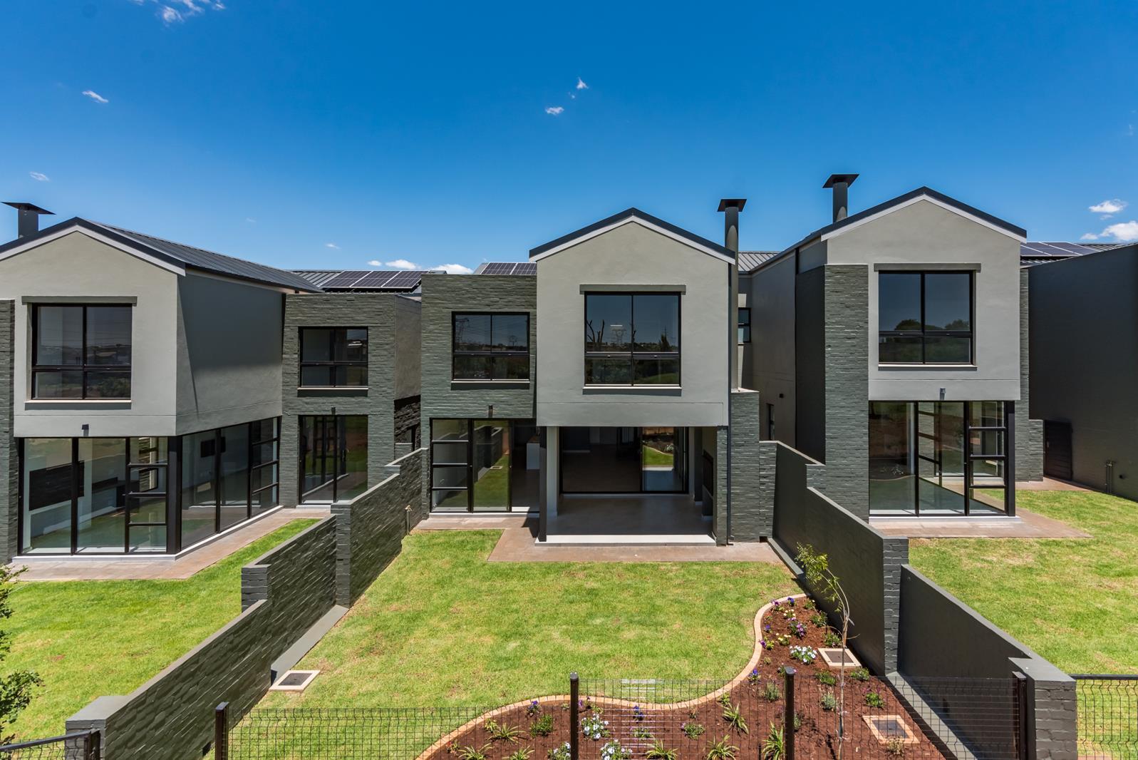 3 Bedroom Duplex in Midlands Estate