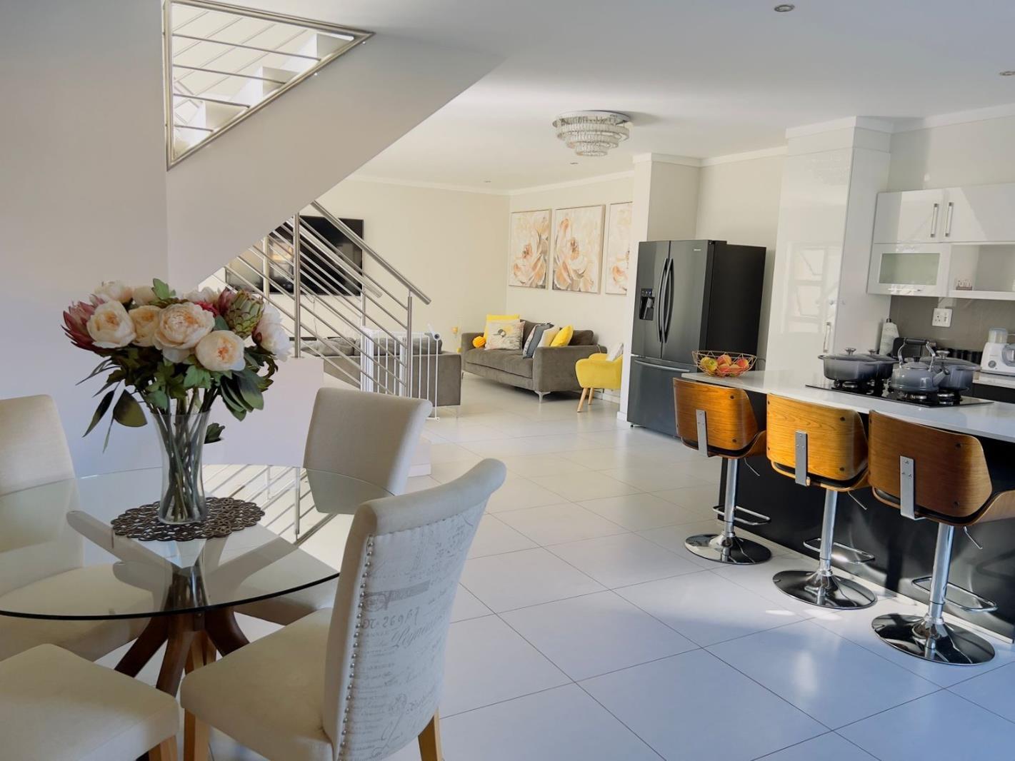 3 Bedroom Townhouse in Equestria