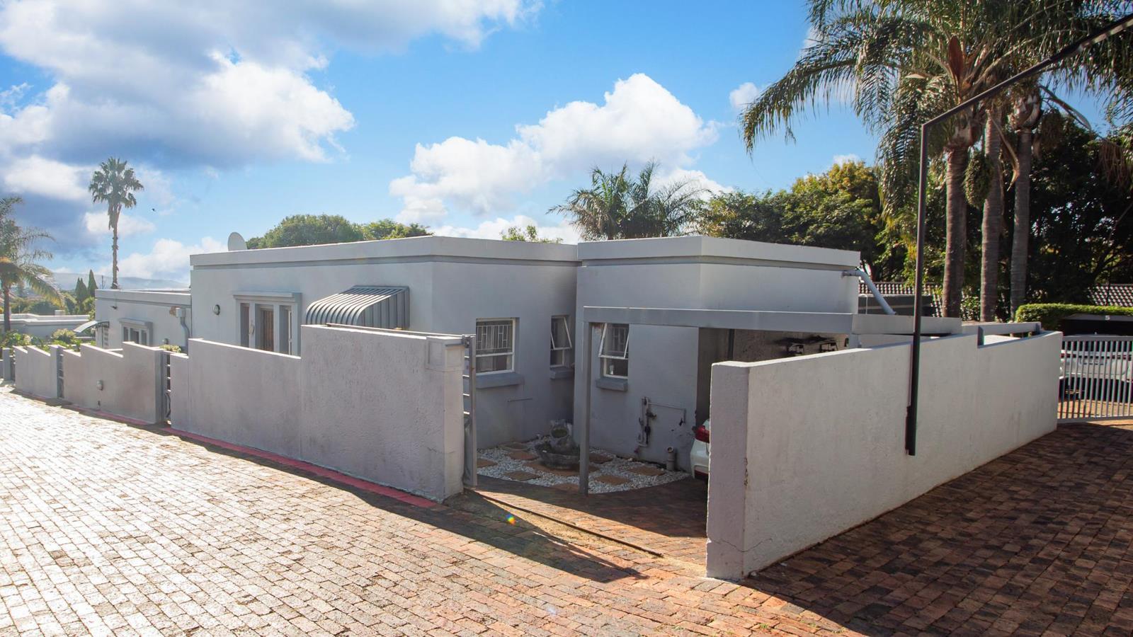 2 Bedroom Townhouse in Radiokop