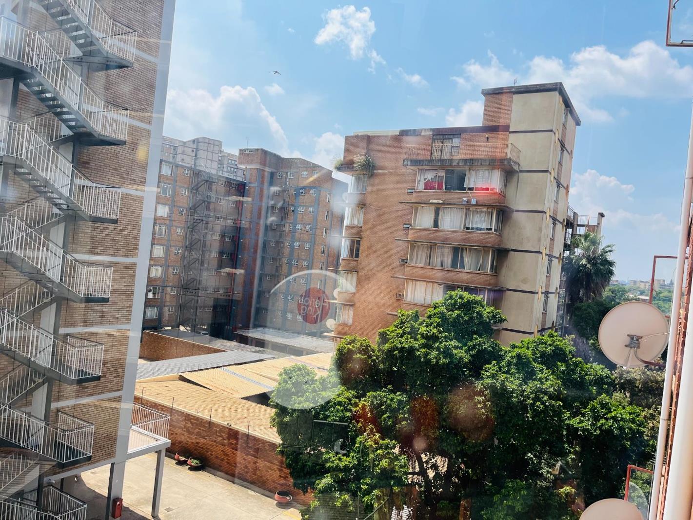 1.5 Bedroom Apartment in Pretoria Central