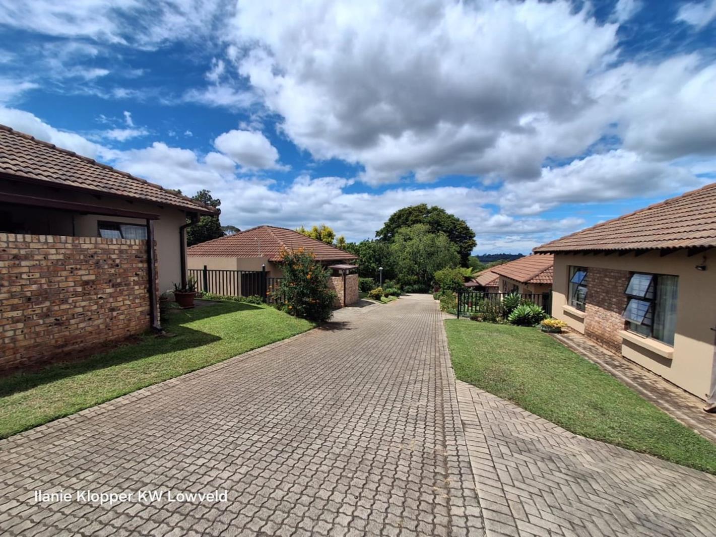 2 Bedroom House in White River Central