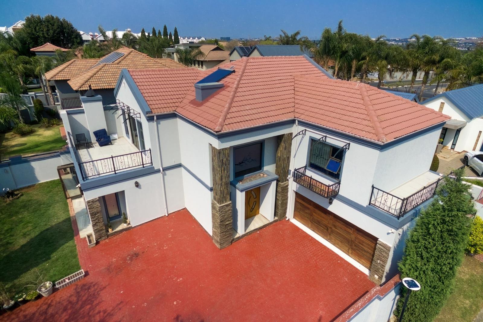 4 Bedroom House in Greenstone Hill