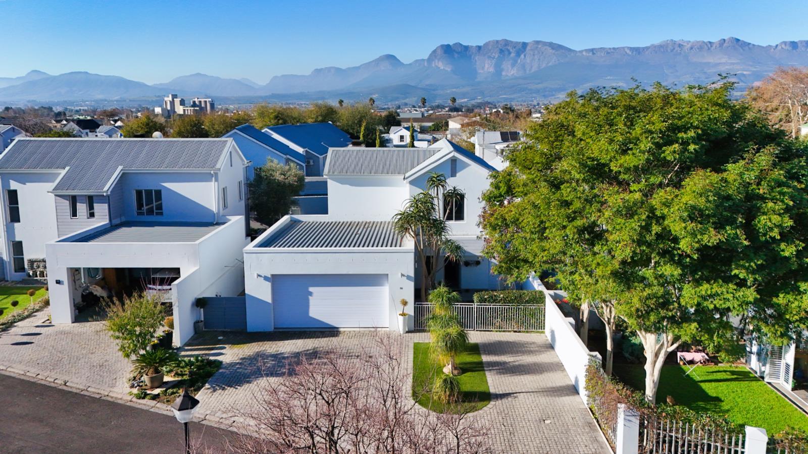 3 Bedroom House in Paarl Central East
