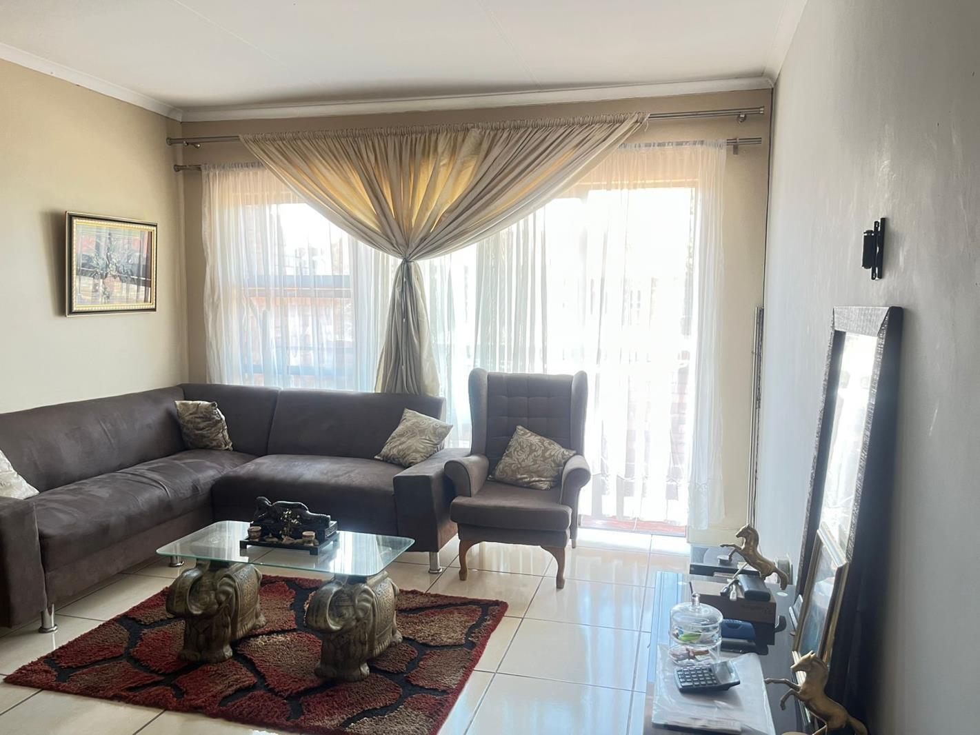 2 Bedroom Apartment in Buccleuch