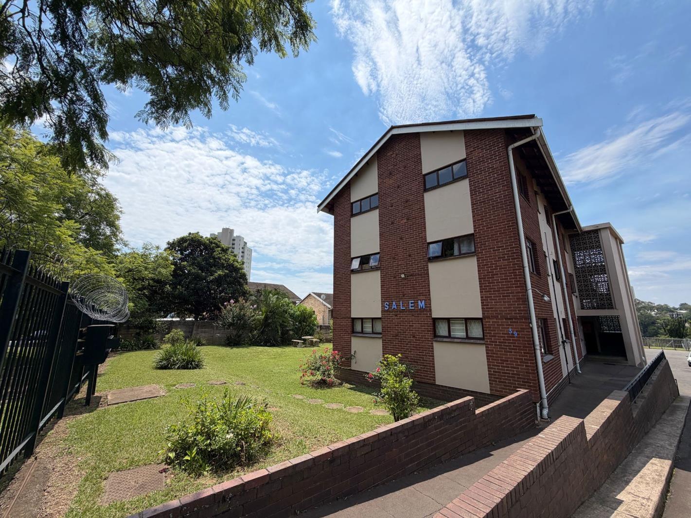 3 Bedroom Apartment in Scottsville