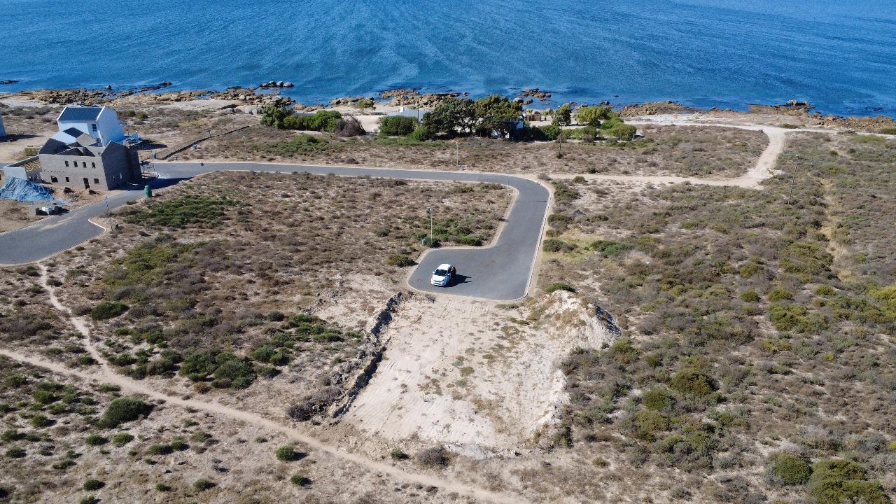 303 m² Land available in St Helena Views