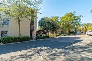 2 Bedroom Apartment in Bryanston