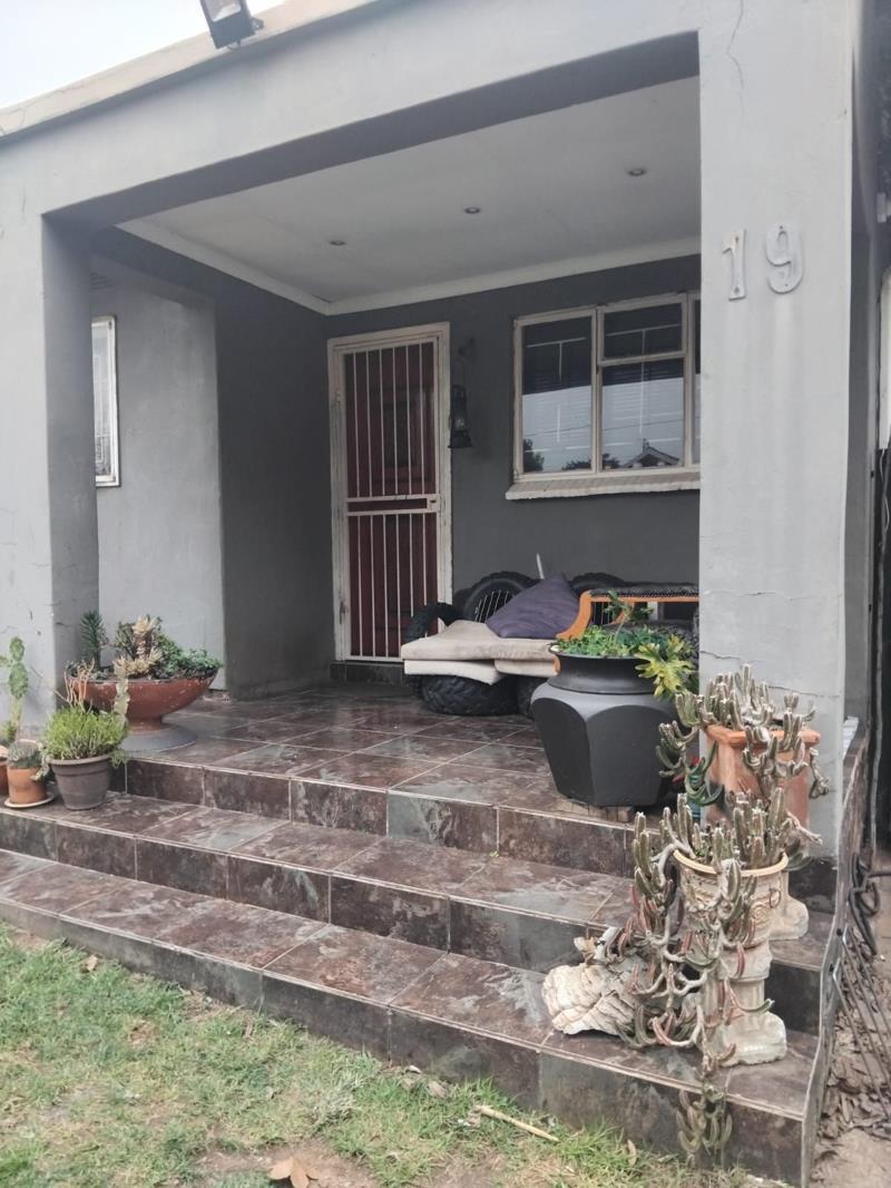 2 Bedroom House in Albertville