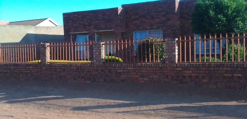 2 Bedroom House in Soshanguve DD