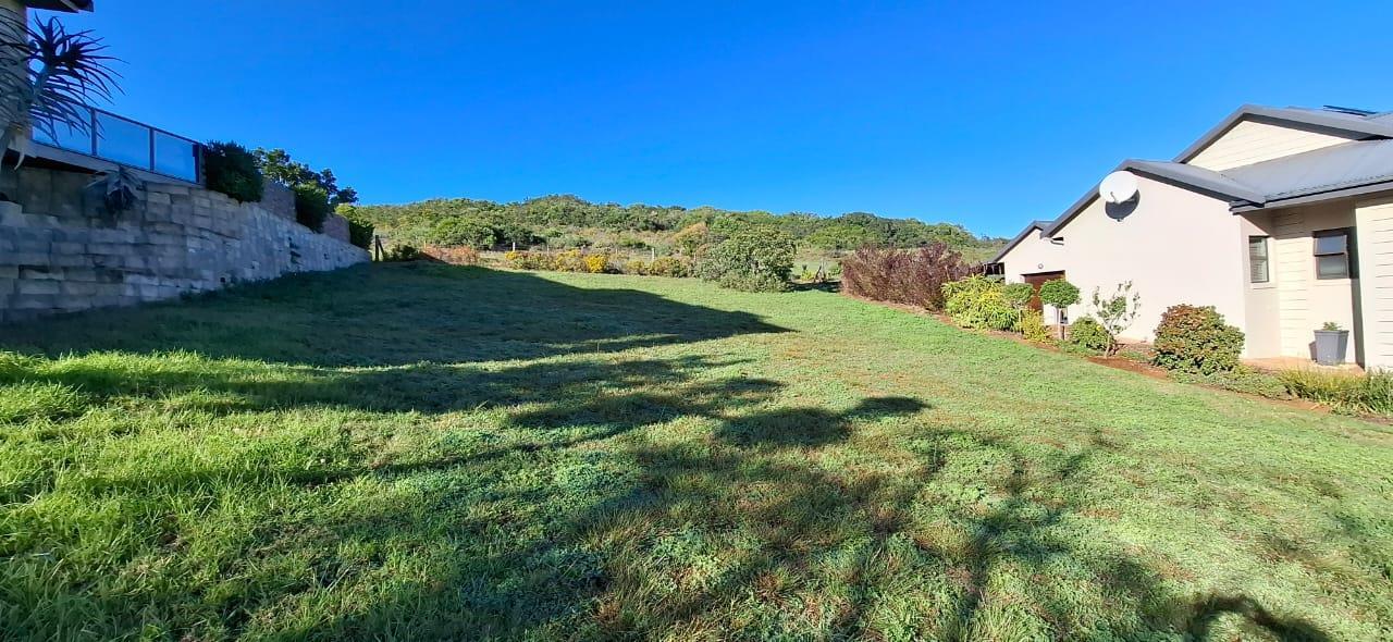 595 m² Land available in Monte Christo