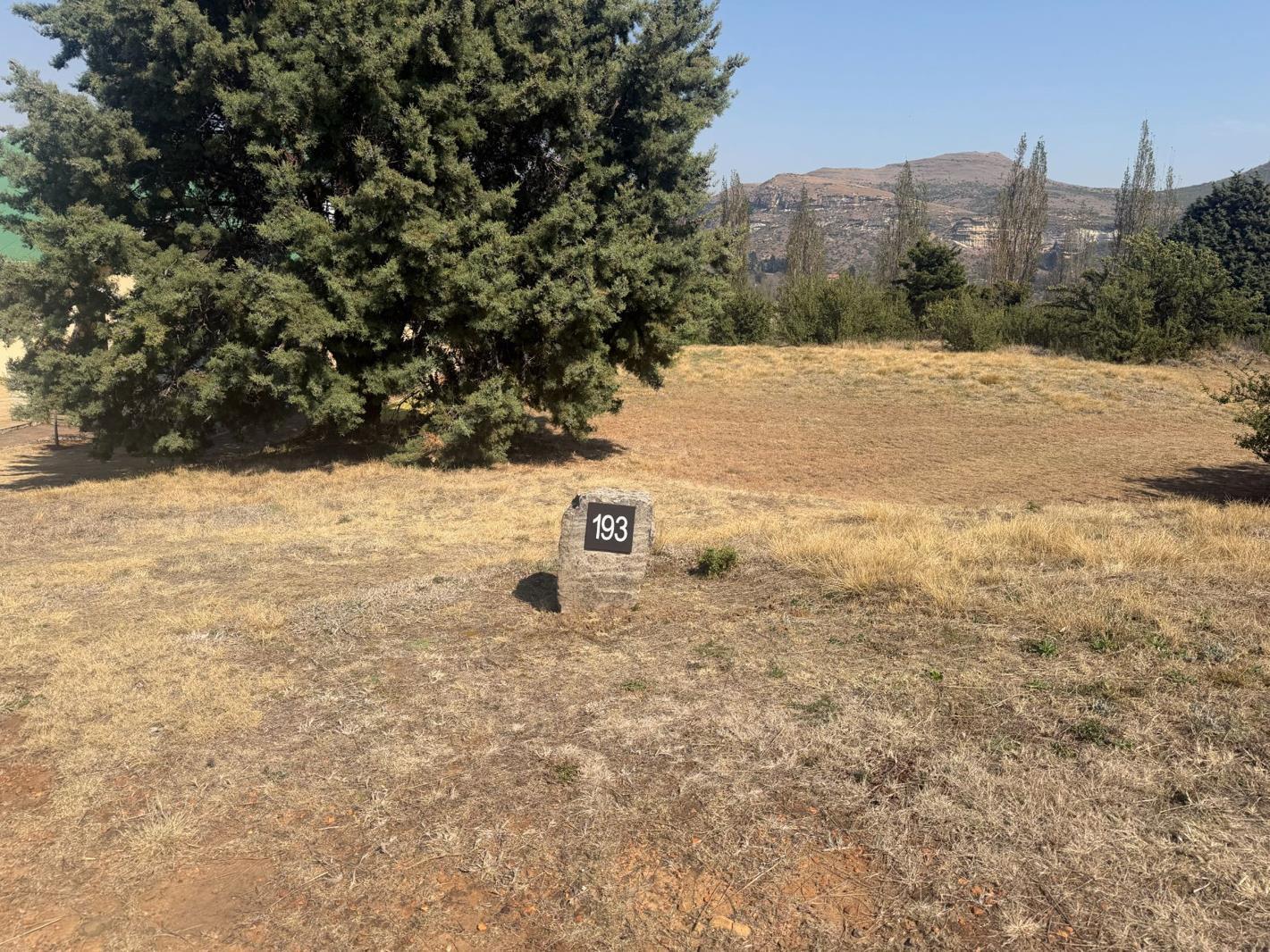 527 m² Land available in Clarens