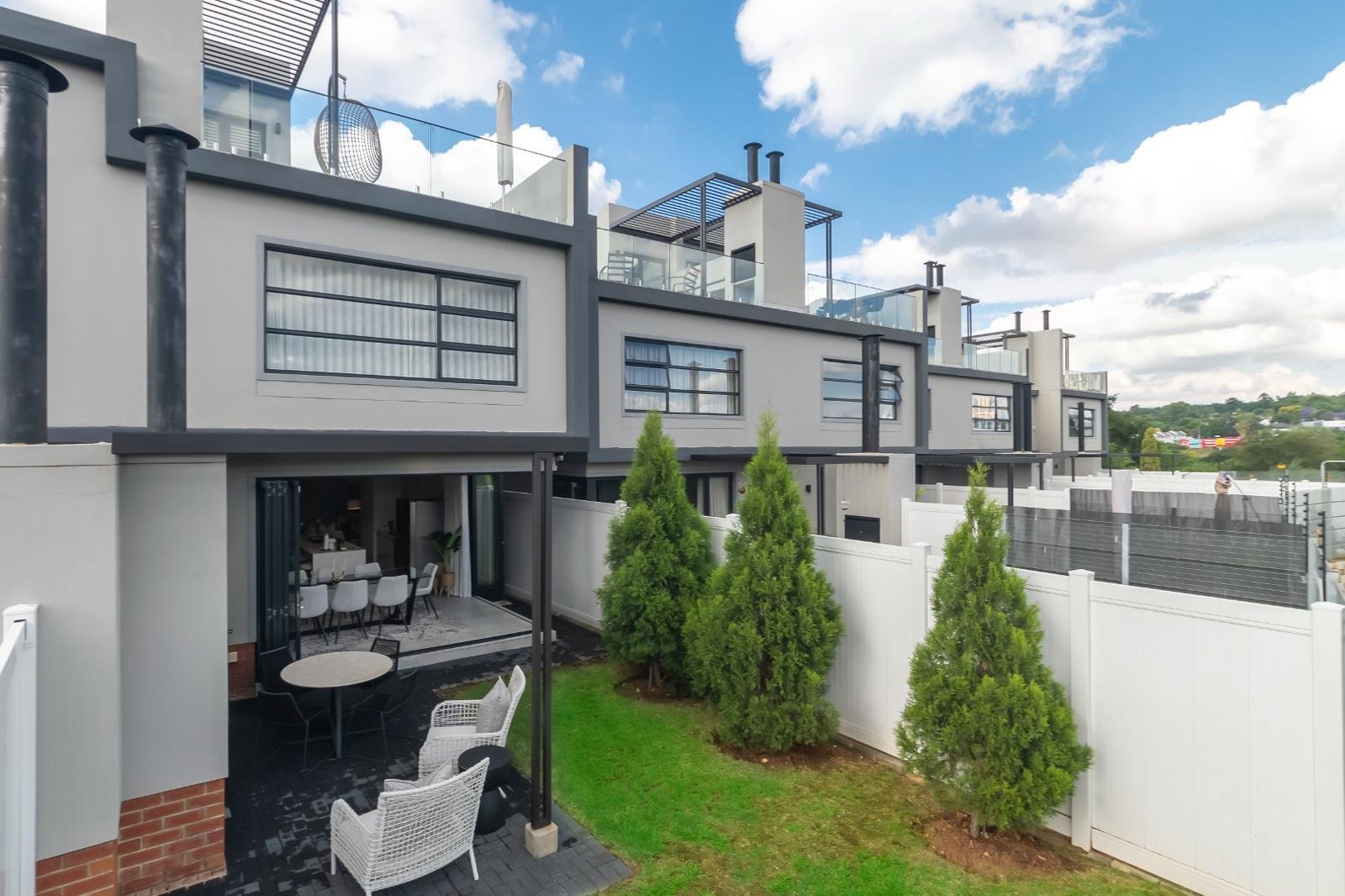 3 Bedroom Townhouse in Hurlingham