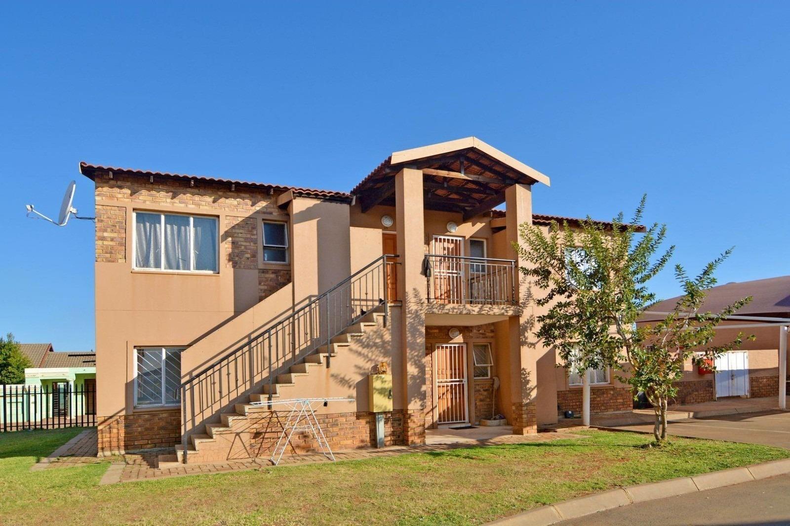2 Bedroom Apartment in Jabulani