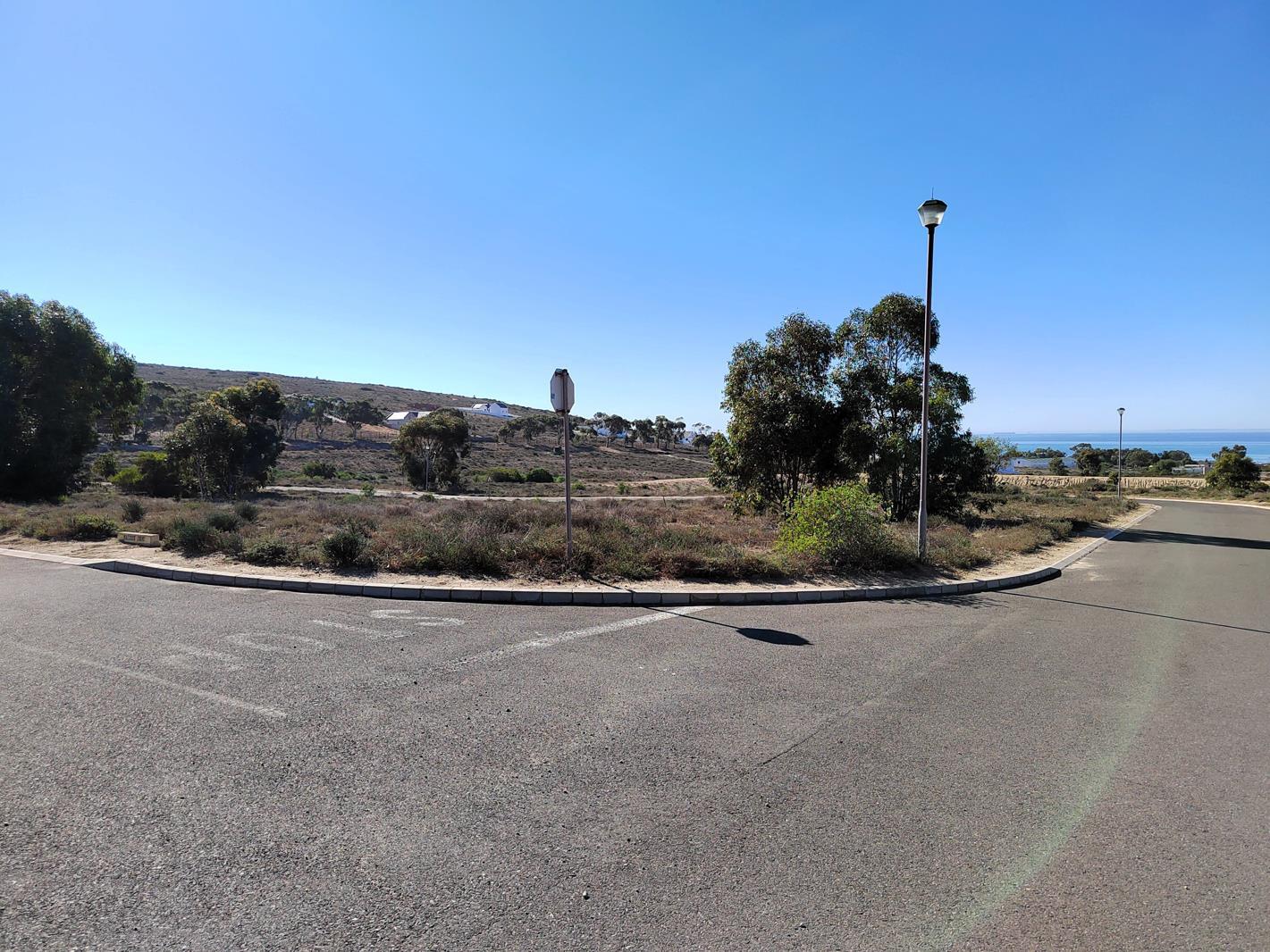 463 m² Land available in St Helena Views