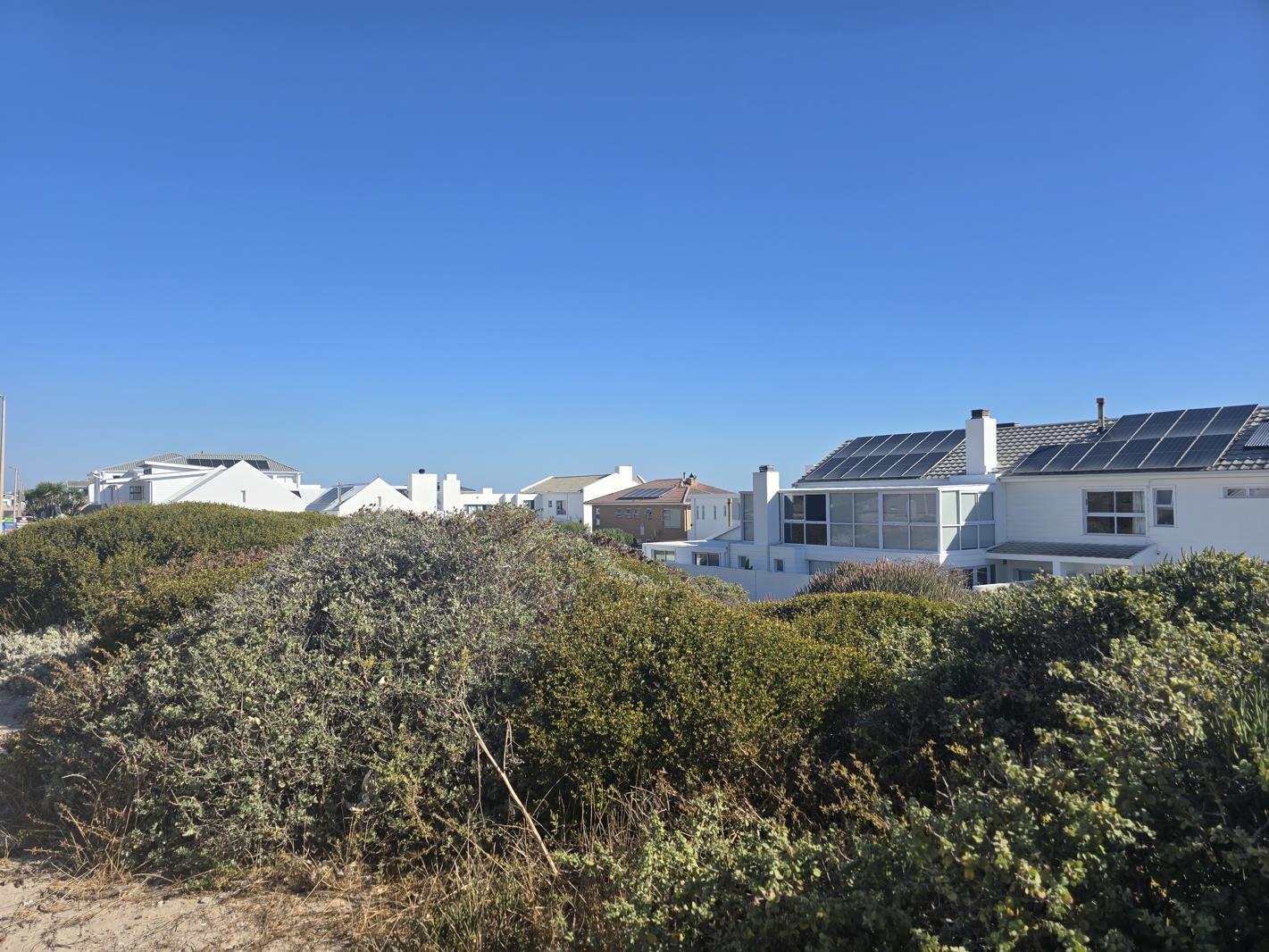 900 m² Land available in Yzerfontein