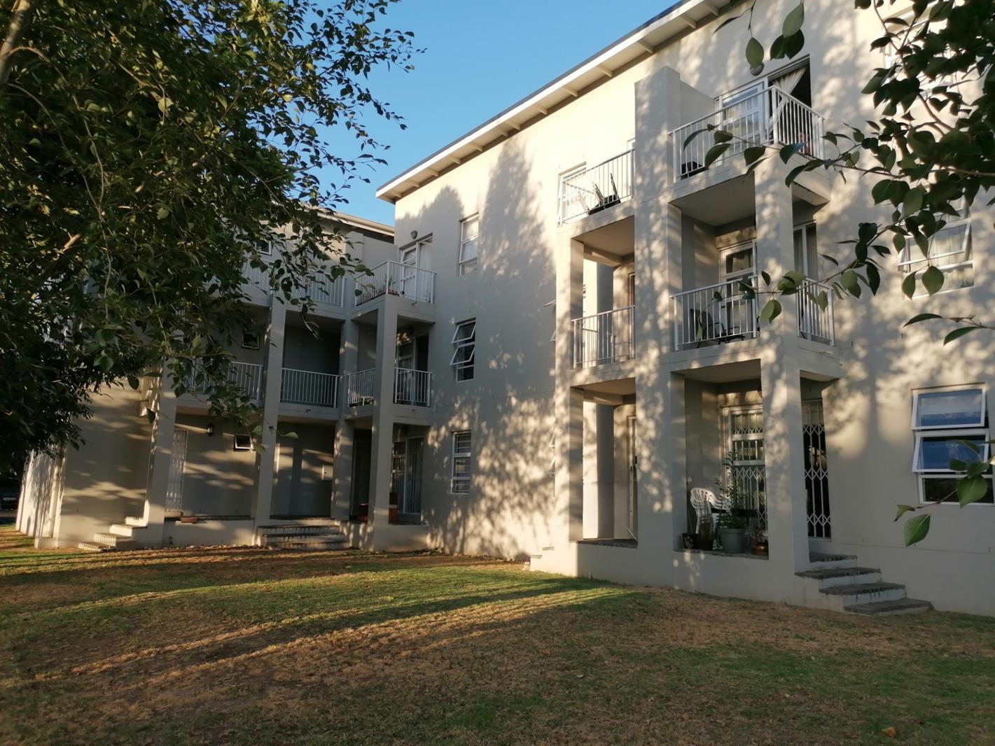 1 Bedroom Apartment in Klein Parys
