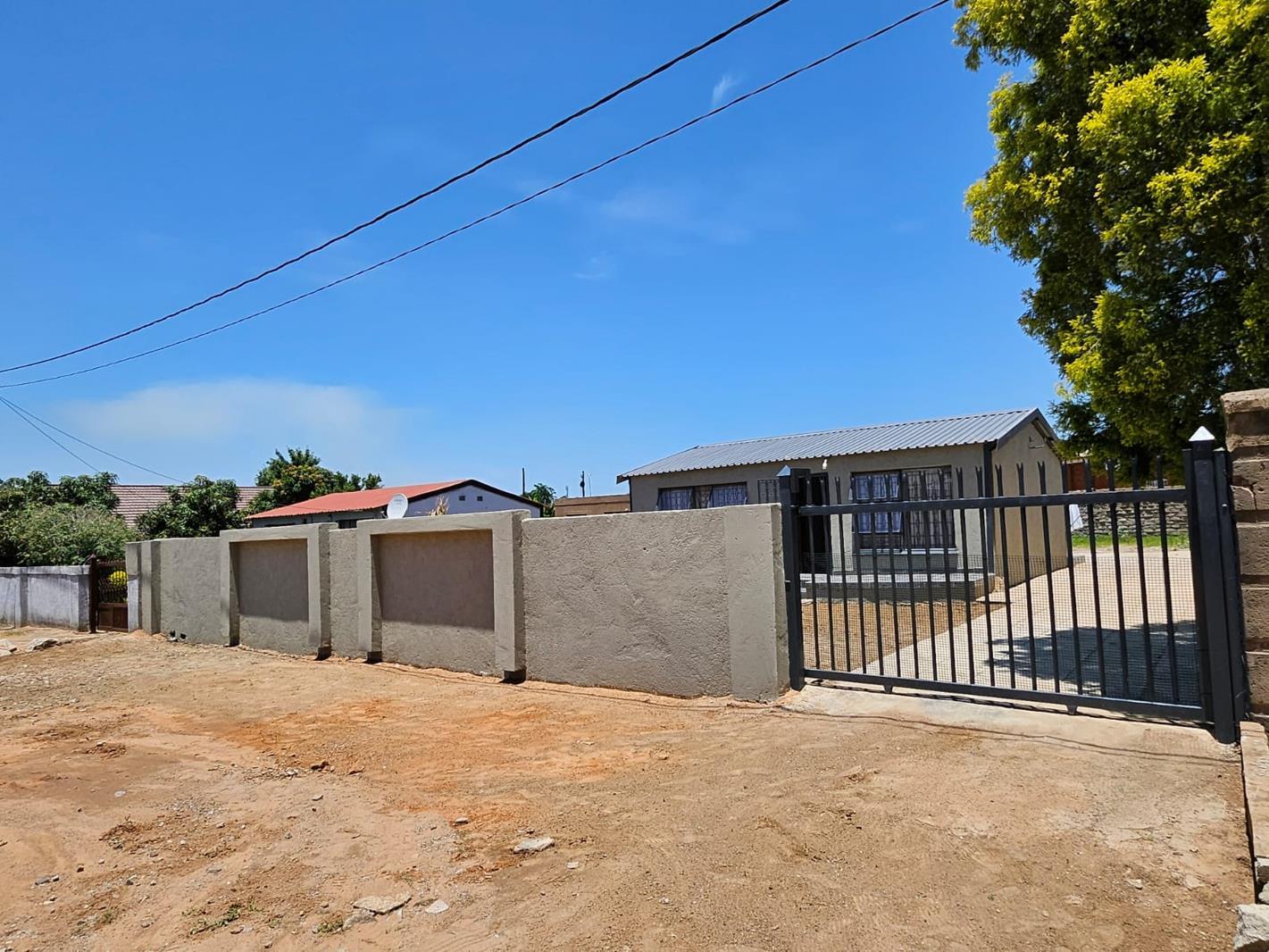 2 Bedroom House in Temba