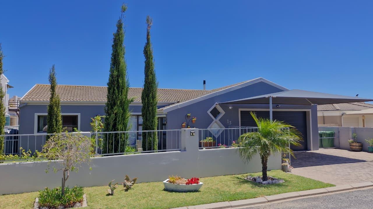 4 Bedroom House in Country Club