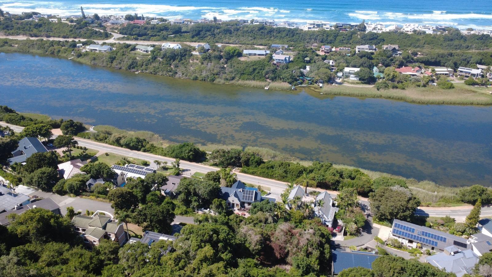 1 019 m² Land available in Wilderness