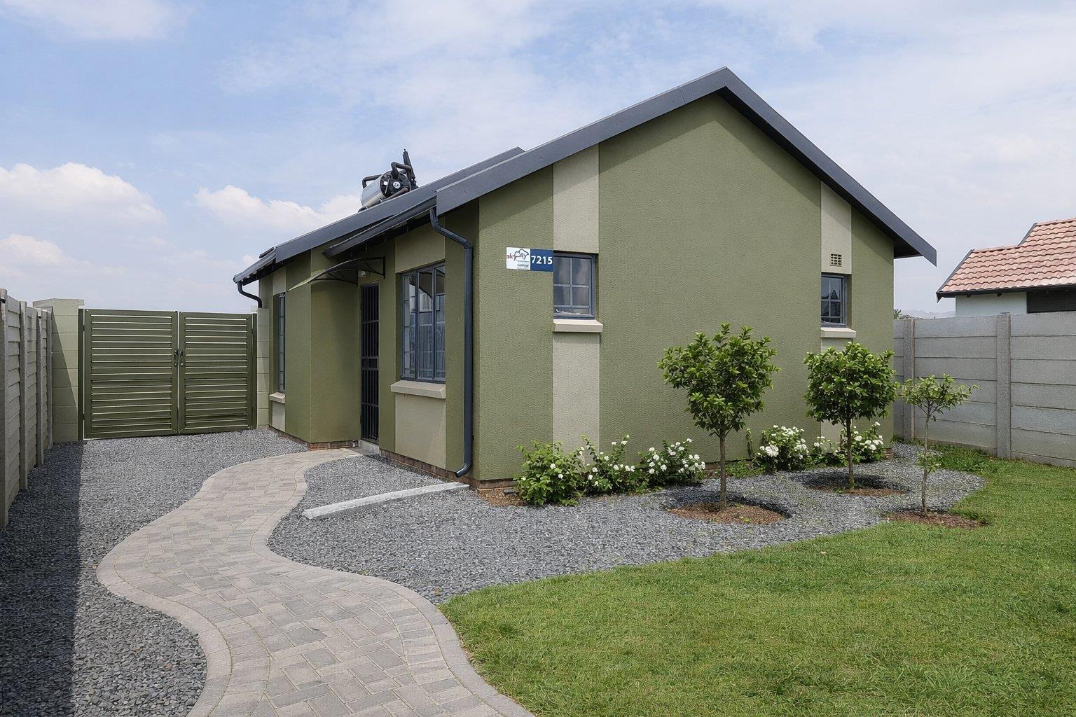 2 Bedroom House in Alberante