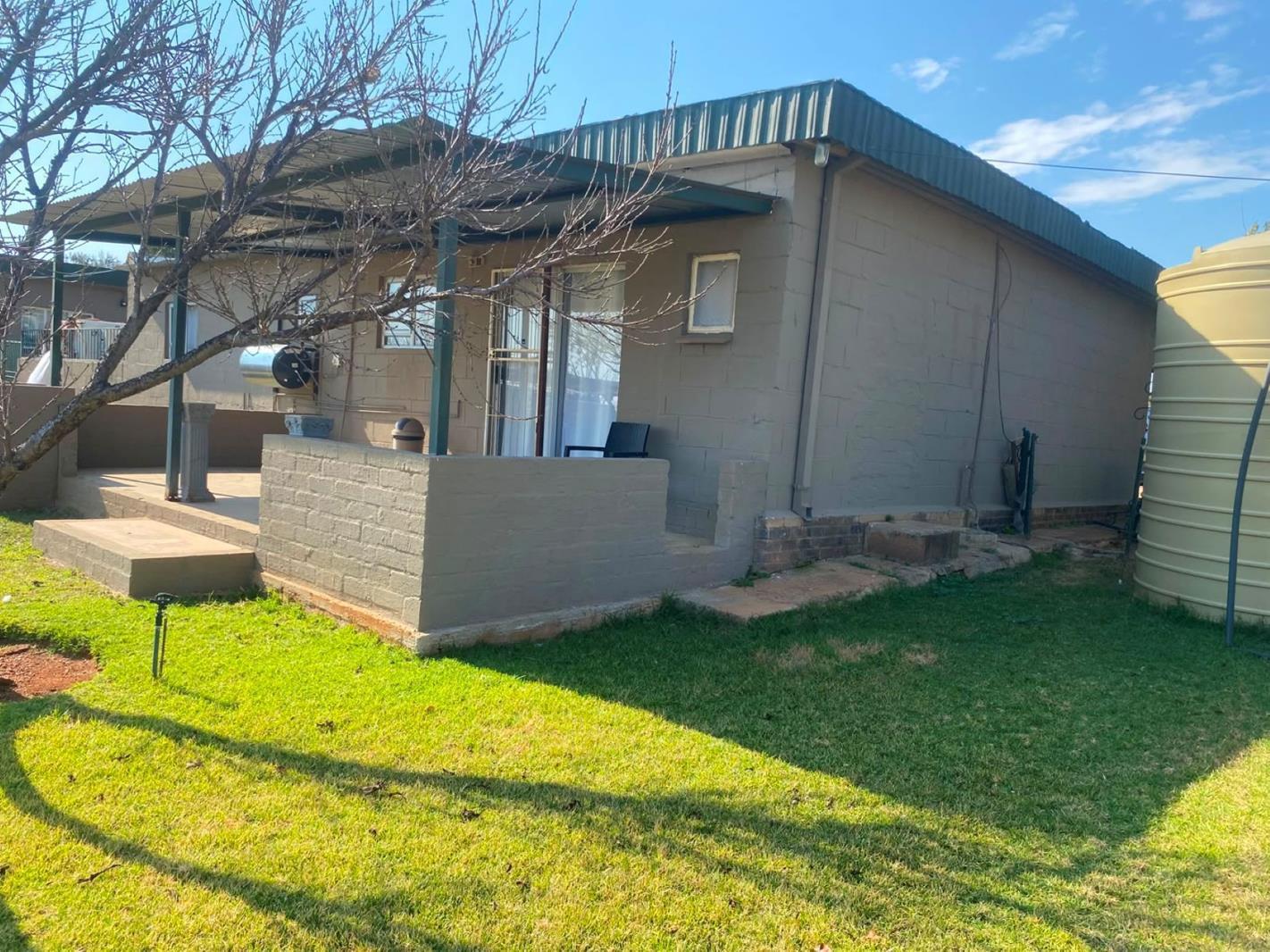 2 Bedroom Apartment in Vryburg