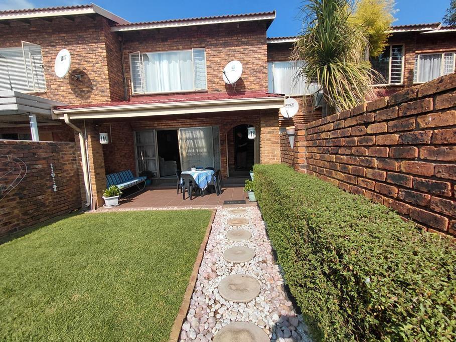 2 Bedroom Townhouse in Brackenhurst